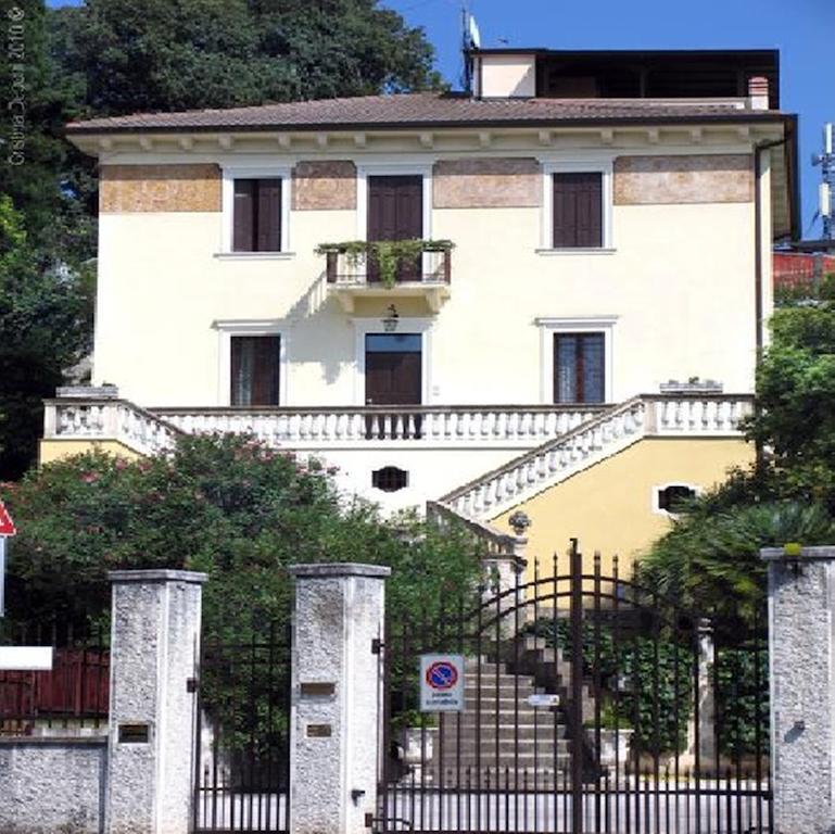 Alla Villa Liberty Bed & Breakfast Verona Exterior photo
