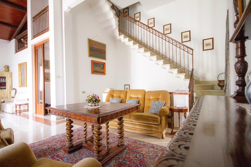 Alla Villa Liberty Bed & Breakfast Verona Exterior photo